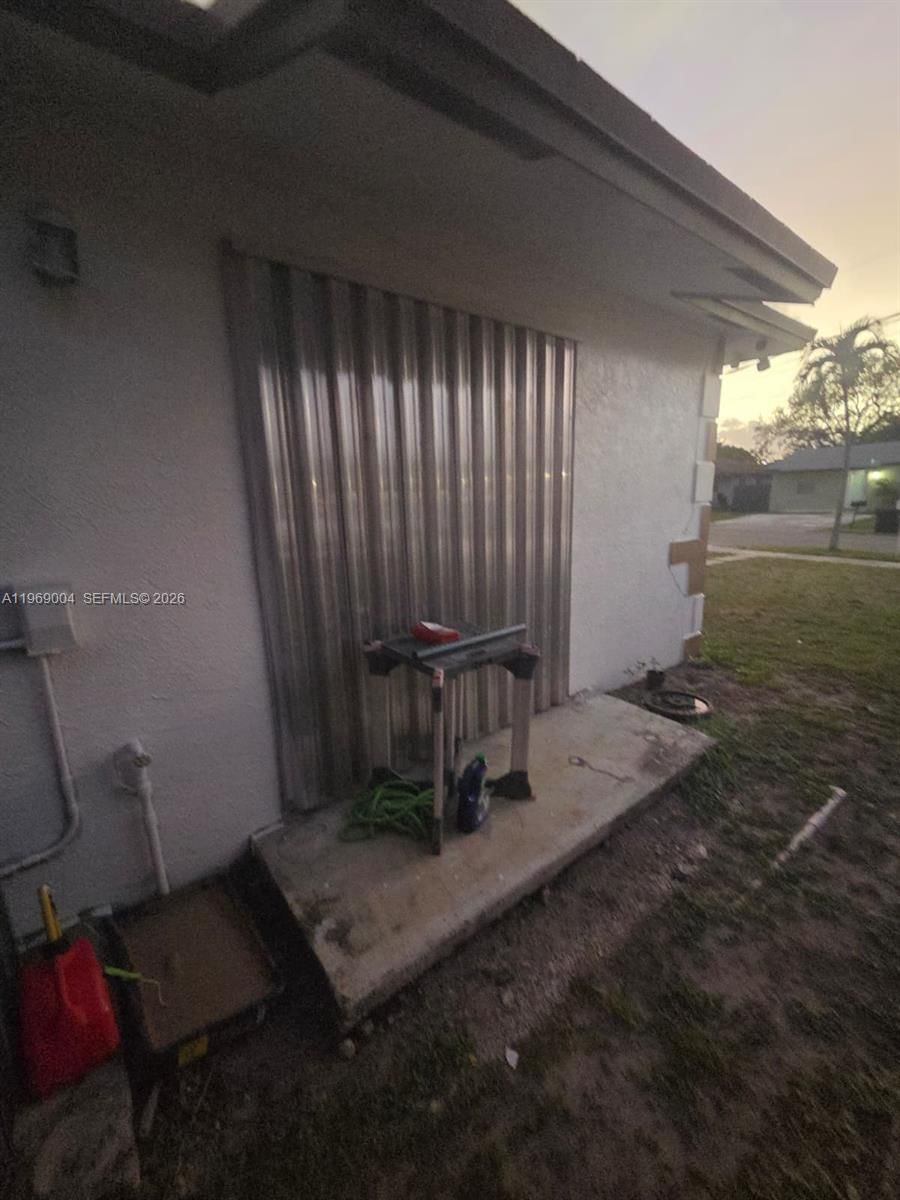 Real estate property located at 230 7th Ave, Broward, Town Of Modelo (dania) B-, Dania Beach, FL