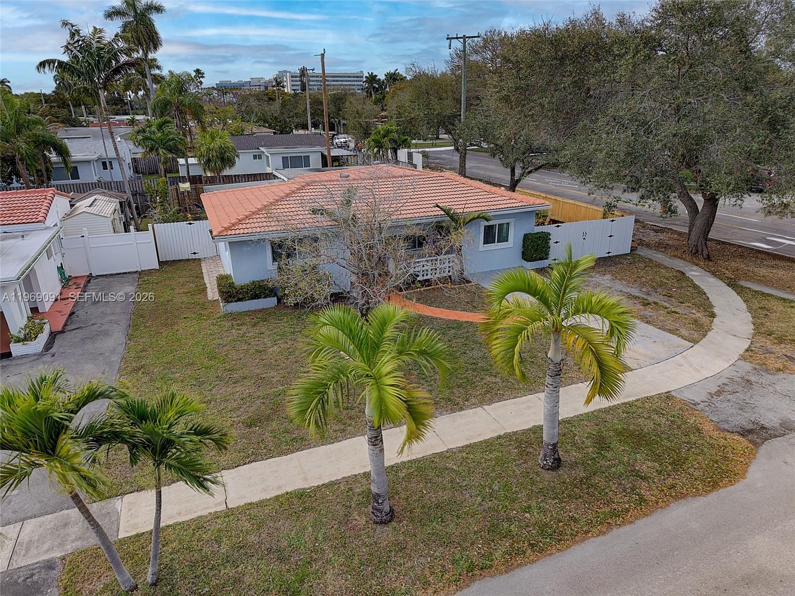 Real estate property located at 822 N 31st Rd, Broward, Orangebrook Golf Estates, Hollywood, FL