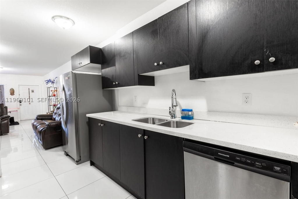 Real estate property located at 1998 47th St, Miami-dade, 17 Ave Manor, Miami, FL