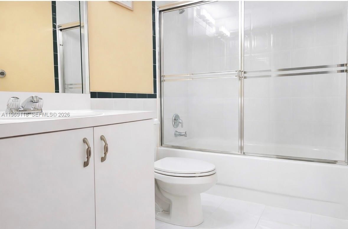 Real estate property located at 3505 Ocean Dr #621, Broward, Alexander Towers Condo, Hollywood, FL