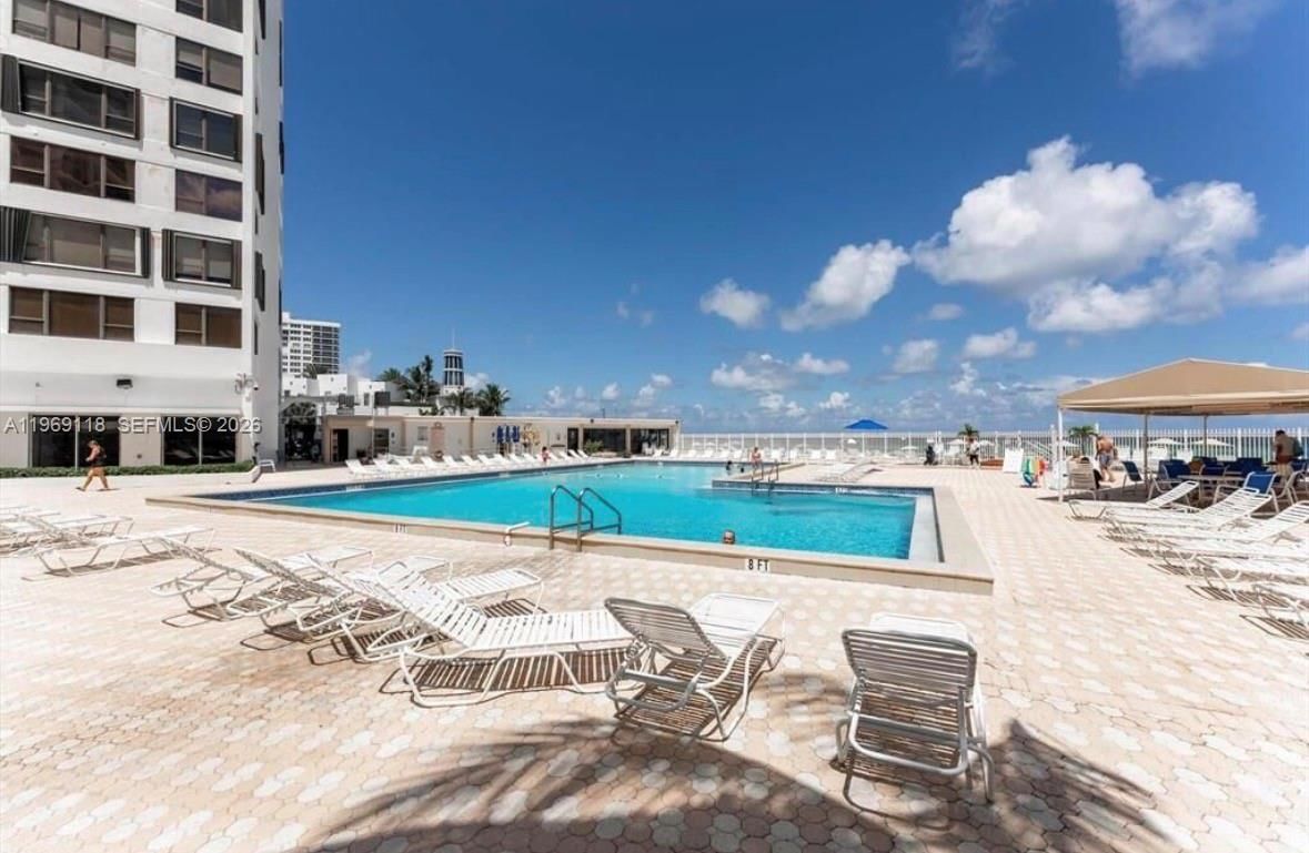 Real estate property located at 3505 Ocean Dr #621, Broward, Alexander Towers Condo, Hollywood, FL