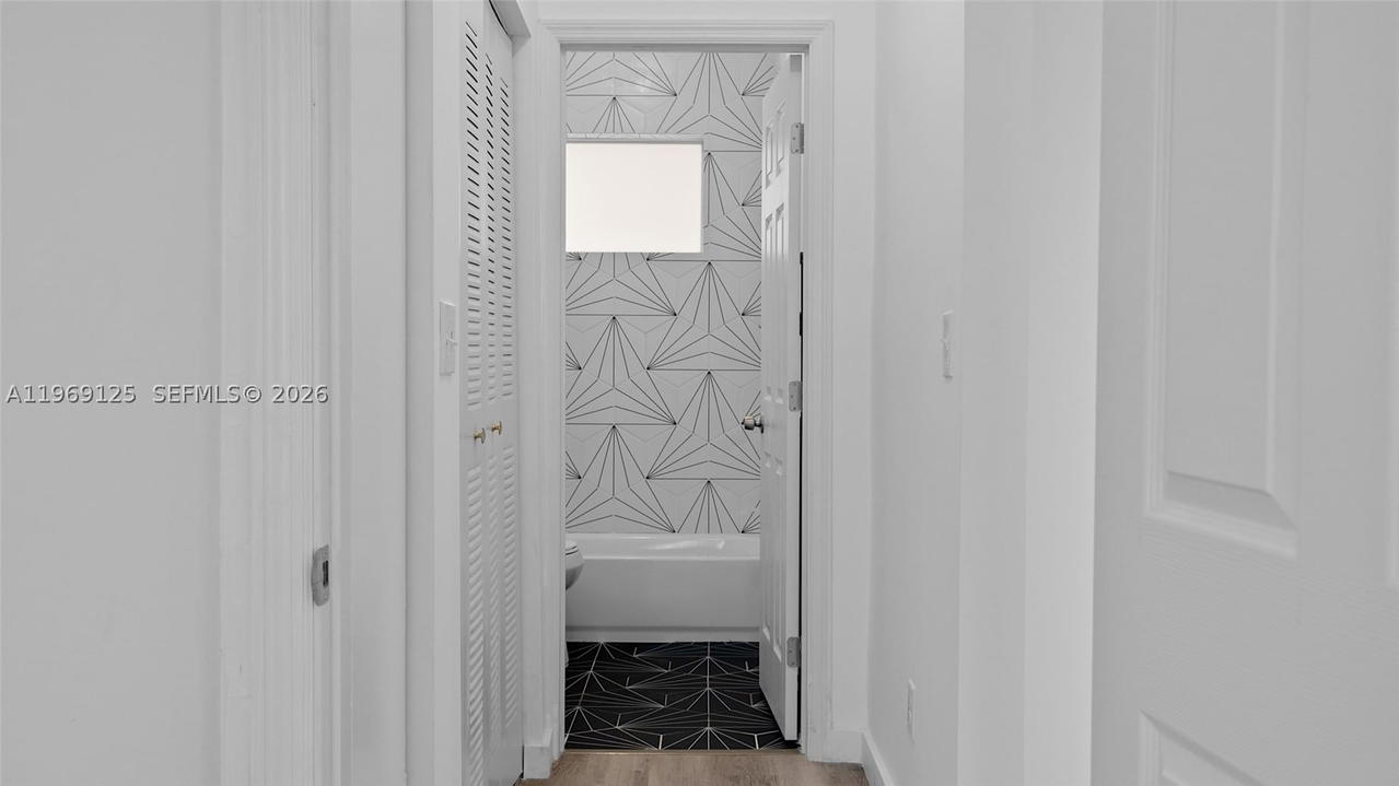 Real estate property located at 1561 Jefferson Avenue, Miami-dade, Lincoln Sub, Miami Beach, FL