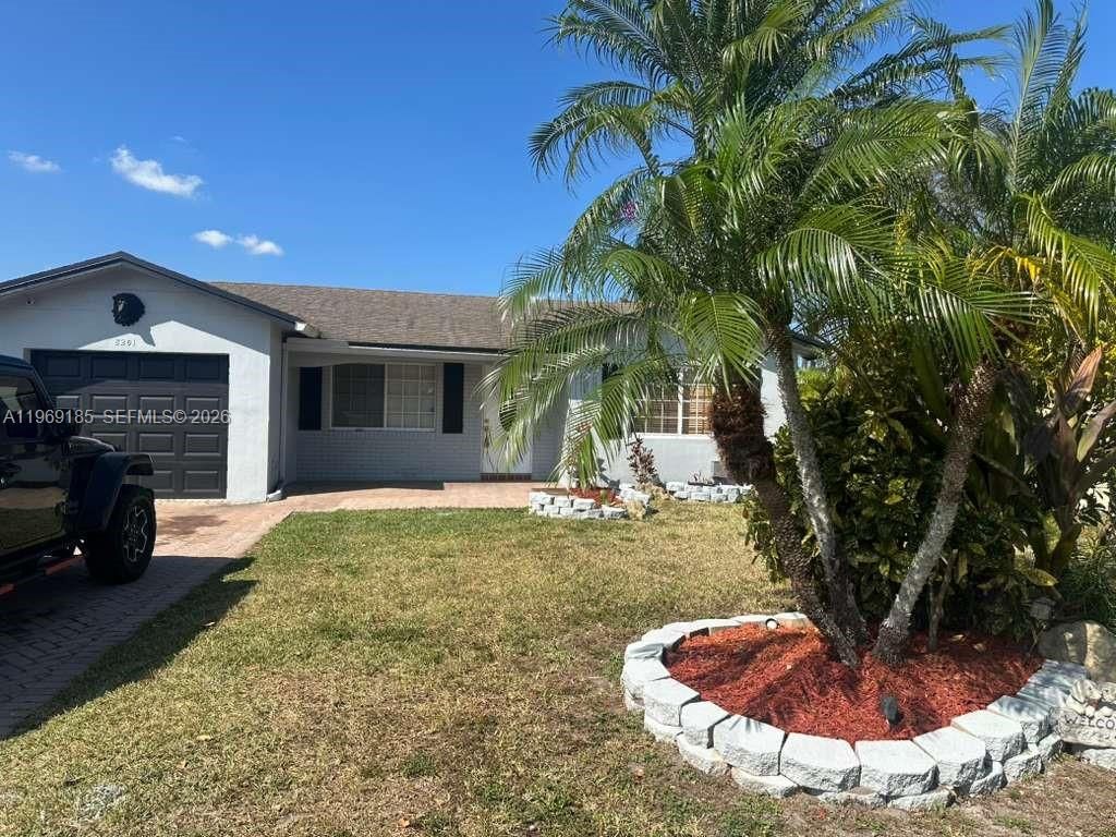 Real estate property located at 8201 105th Ave, Broward, Westwood Community 6, Tamarac, FL