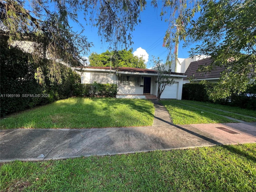Real estate property located at 812 Columbus Blvd, Miami-dade, Coral Gables Granada Sec, Coral Gables, FL