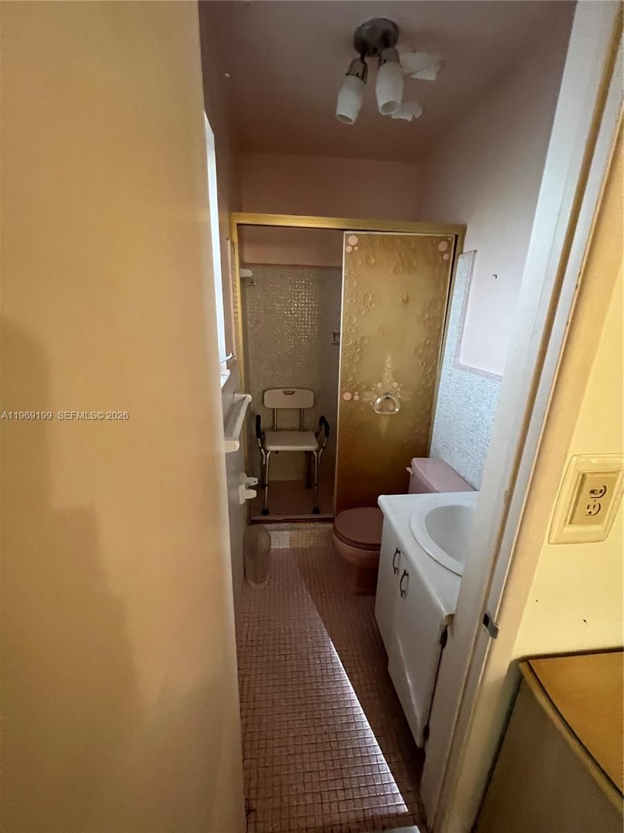 Real estate property located at 812 Columbus Blvd, Miami-dade, Coral Gables Granada Sec, Coral Gables, FL
