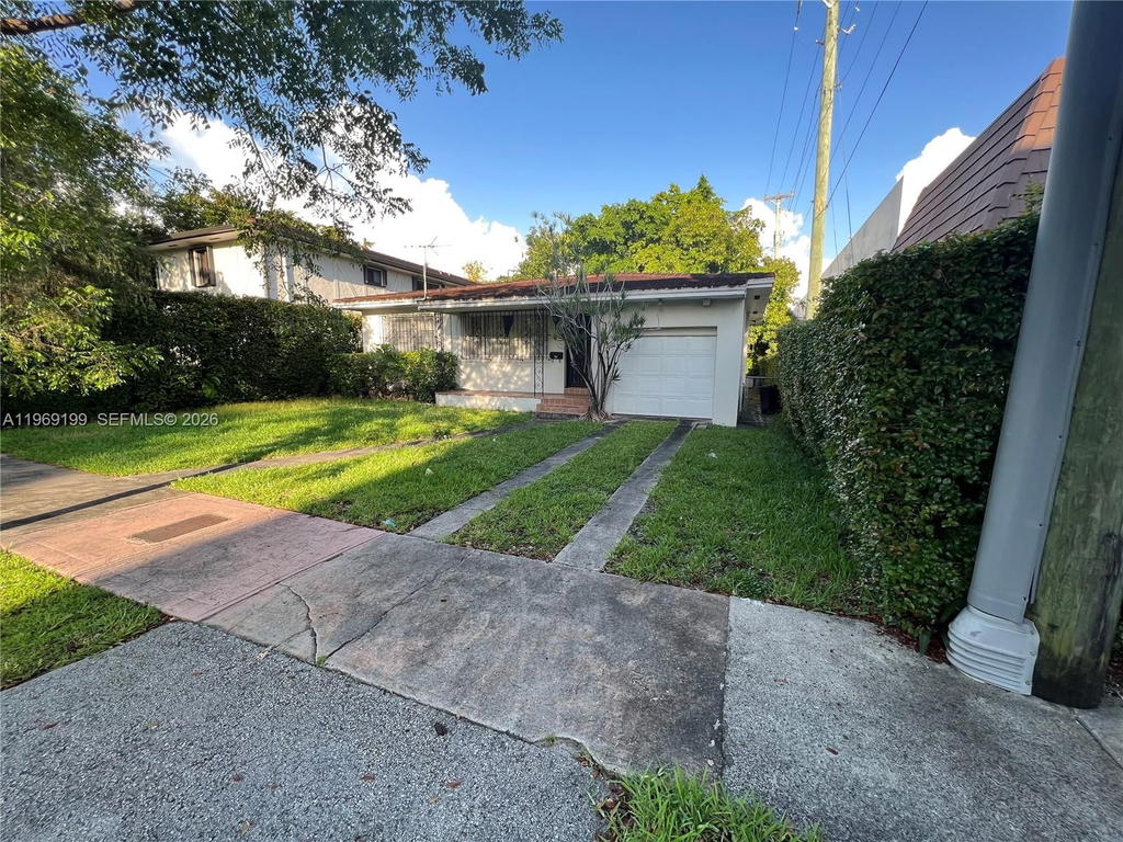 Real estate property located at 812 Columbus Blvd, Miami-dade, Coral Gables Granada Sec, Coral Gables, FL