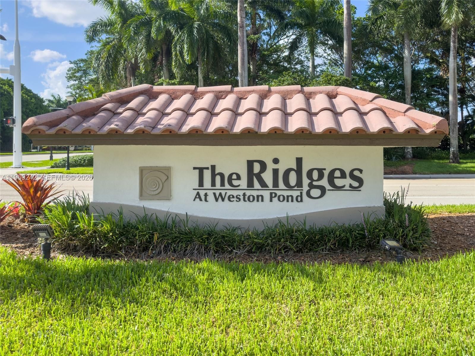 Real estate property located at 4115 Sabal Ridge Cir, Broward, The Ridges, Weston, FL