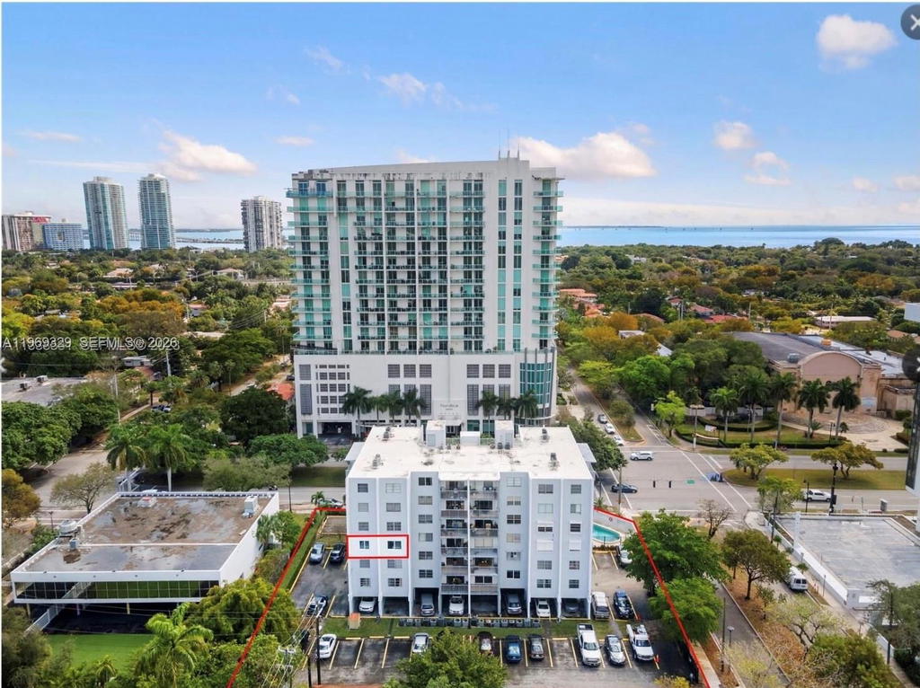 Real estate property located at 2530 3rd Ave #305, Miami-dade, Coral Way Manor Condo, Miami, FL