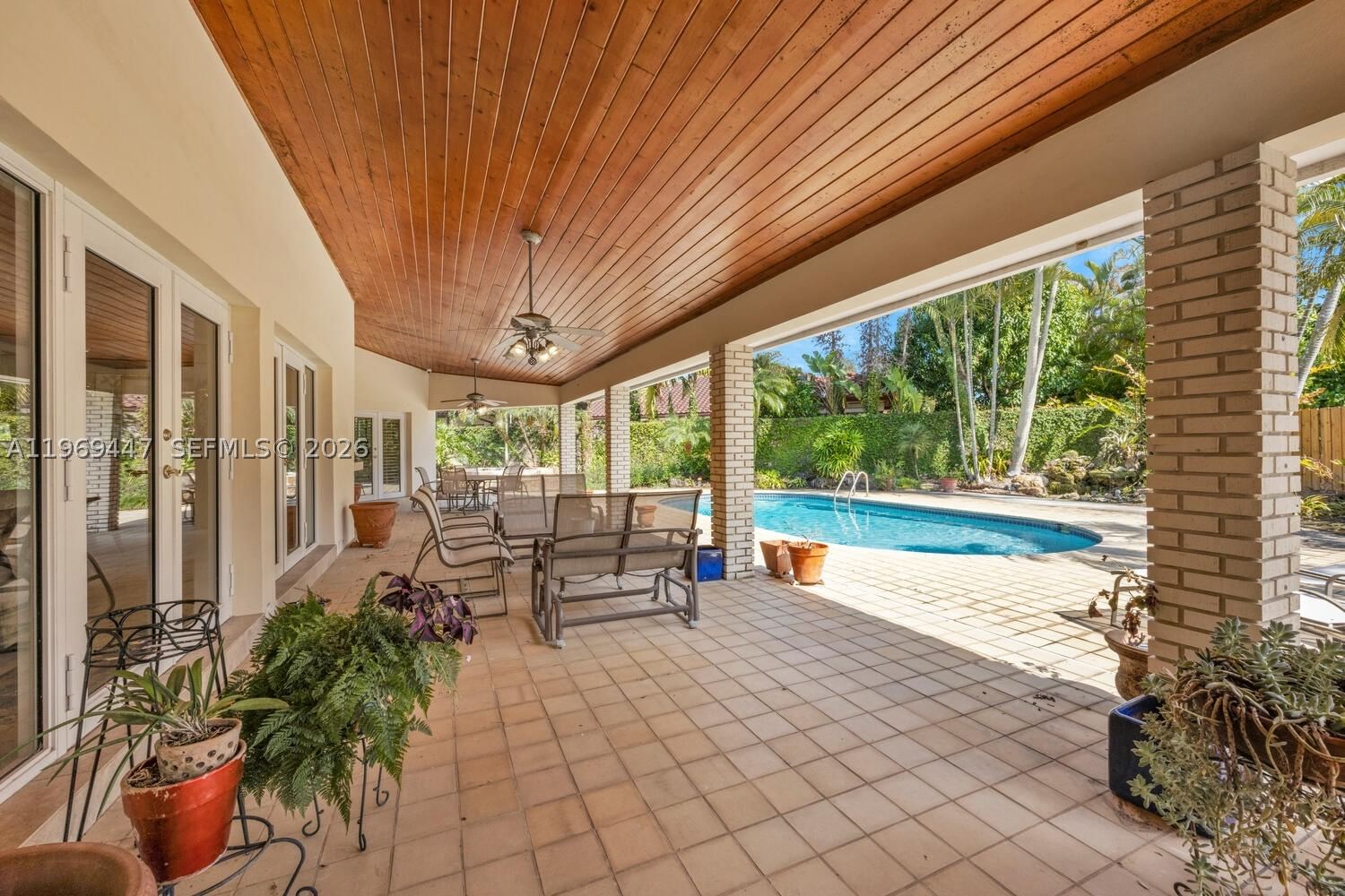Real estate property located at 8840 102nd Ter, Miami-dade, Galloway Glen, Miami, FL