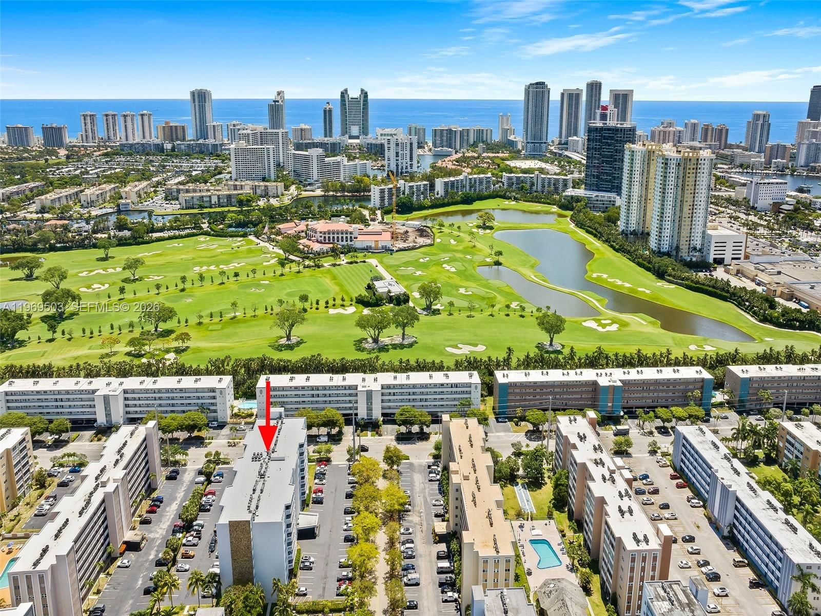 Real estate property located at 401 14th Ave #808, Broward, Meadowbrook Condo Apts Bl, Hallandale Beach, FL