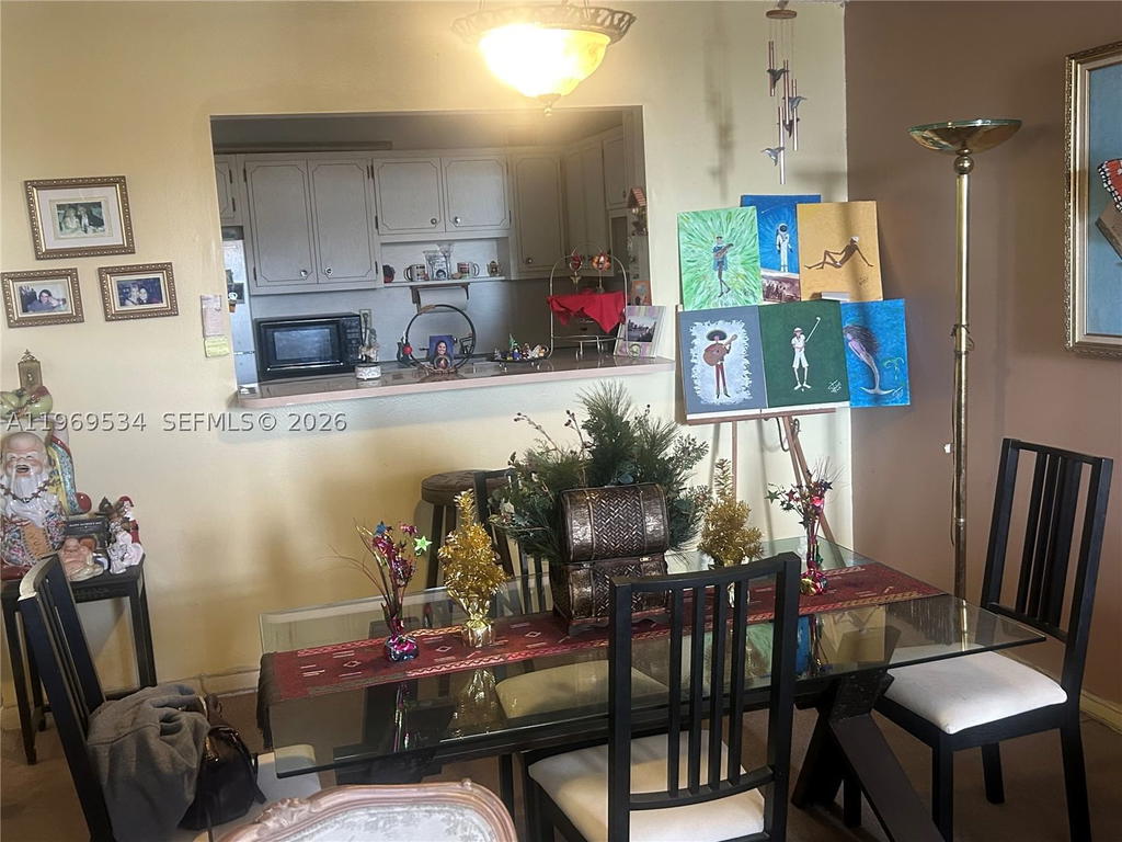 Real estate property located at 7118 Bonita Dr #704, Miami-dade, Fountain Towers Condo, Miami Beach, FL