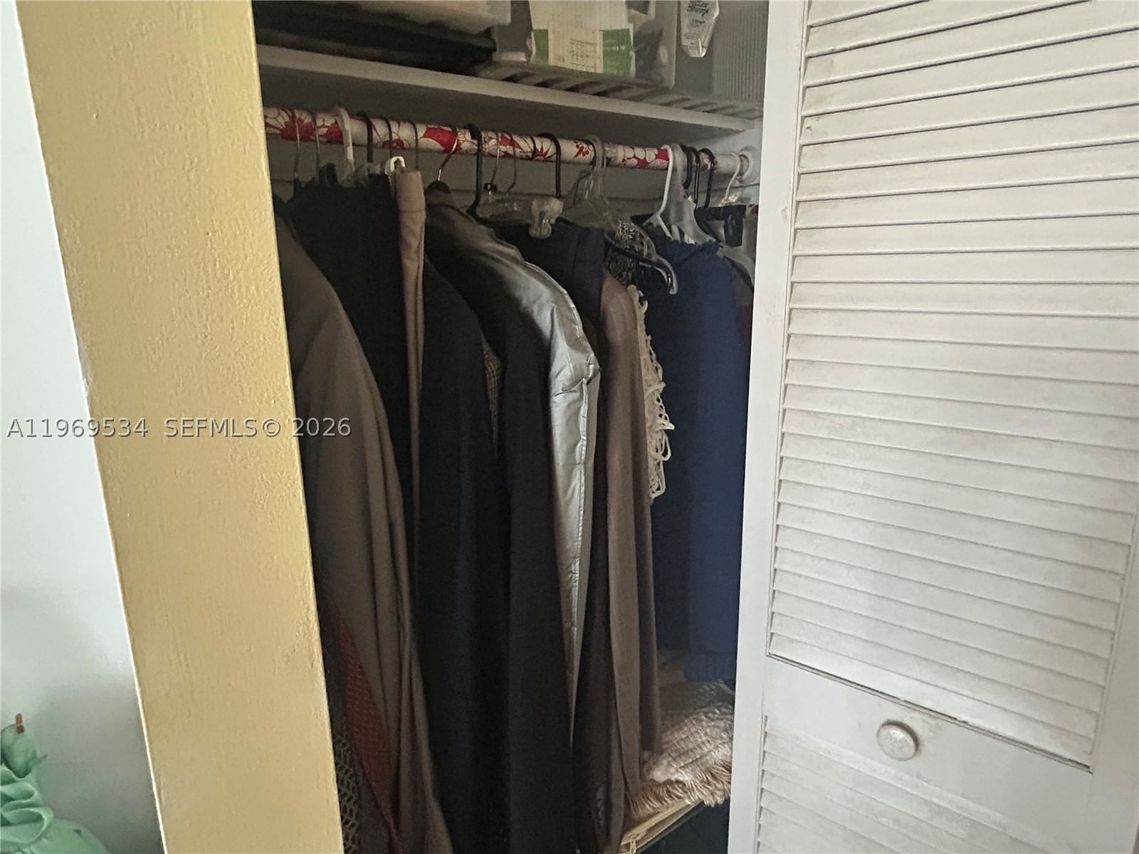 Real estate property located at 7118 Bonita Dr #704, Miami-dade, Fountain Towers Condo, Miami Beach, FL