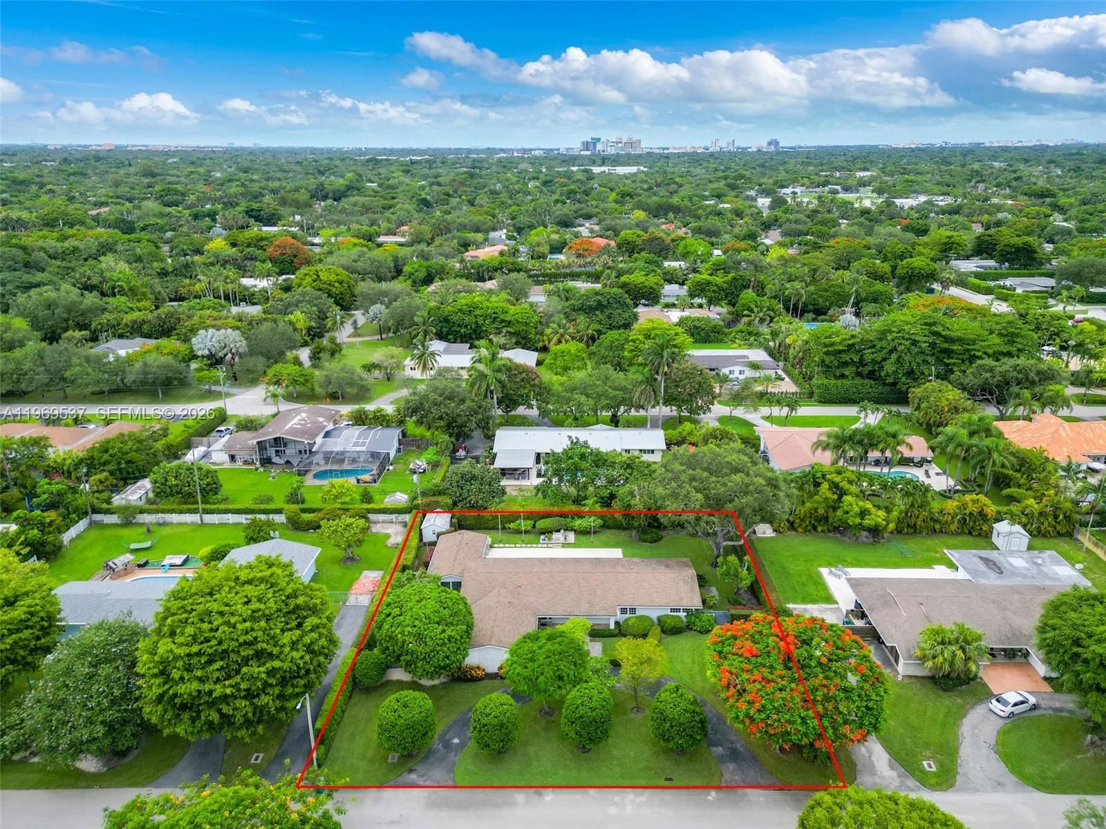 Real estate property located at 7451 133rd St, Miami-dade, Hill Top Manor 2nd Addn, Pinecrest, FL