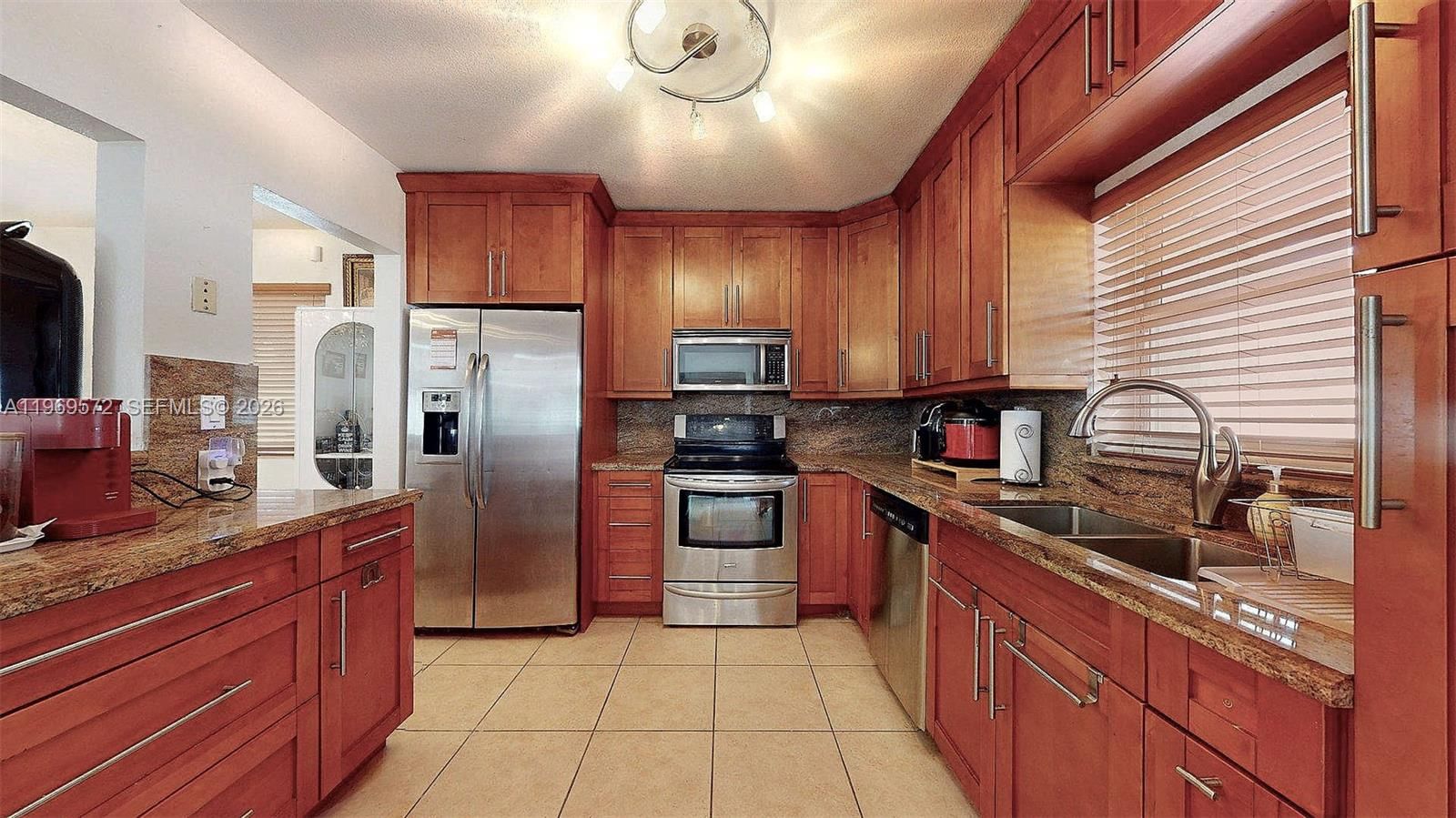 Real estate property located at 9331 57th Ter, Miami-dade, Darlington Manor, Miami, FL