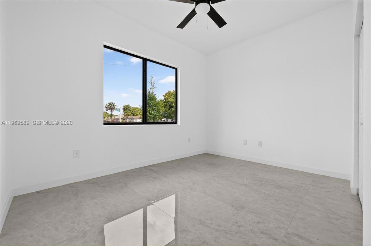 Real estate property located at 3050 24th St, Broward, Golden Ridge, Fort Lauderdale, FL