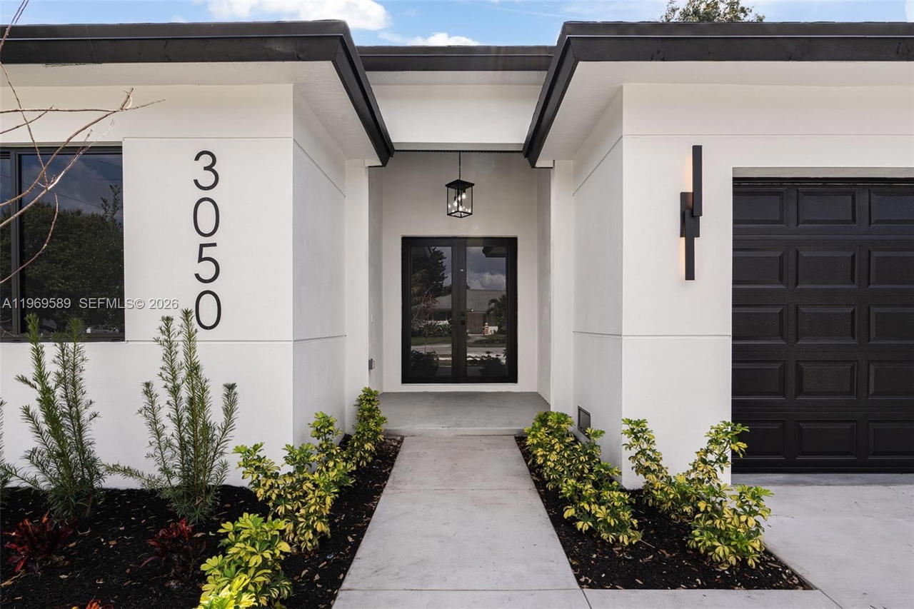 Real estate property located at 3050 24th St, Broward, Golden Ridge, Fort Lauderdale, FL