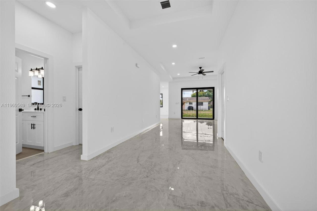 Real estate property located at 3050 24th St, Broward, Golden Ridge, Fort Lauderdale, FL