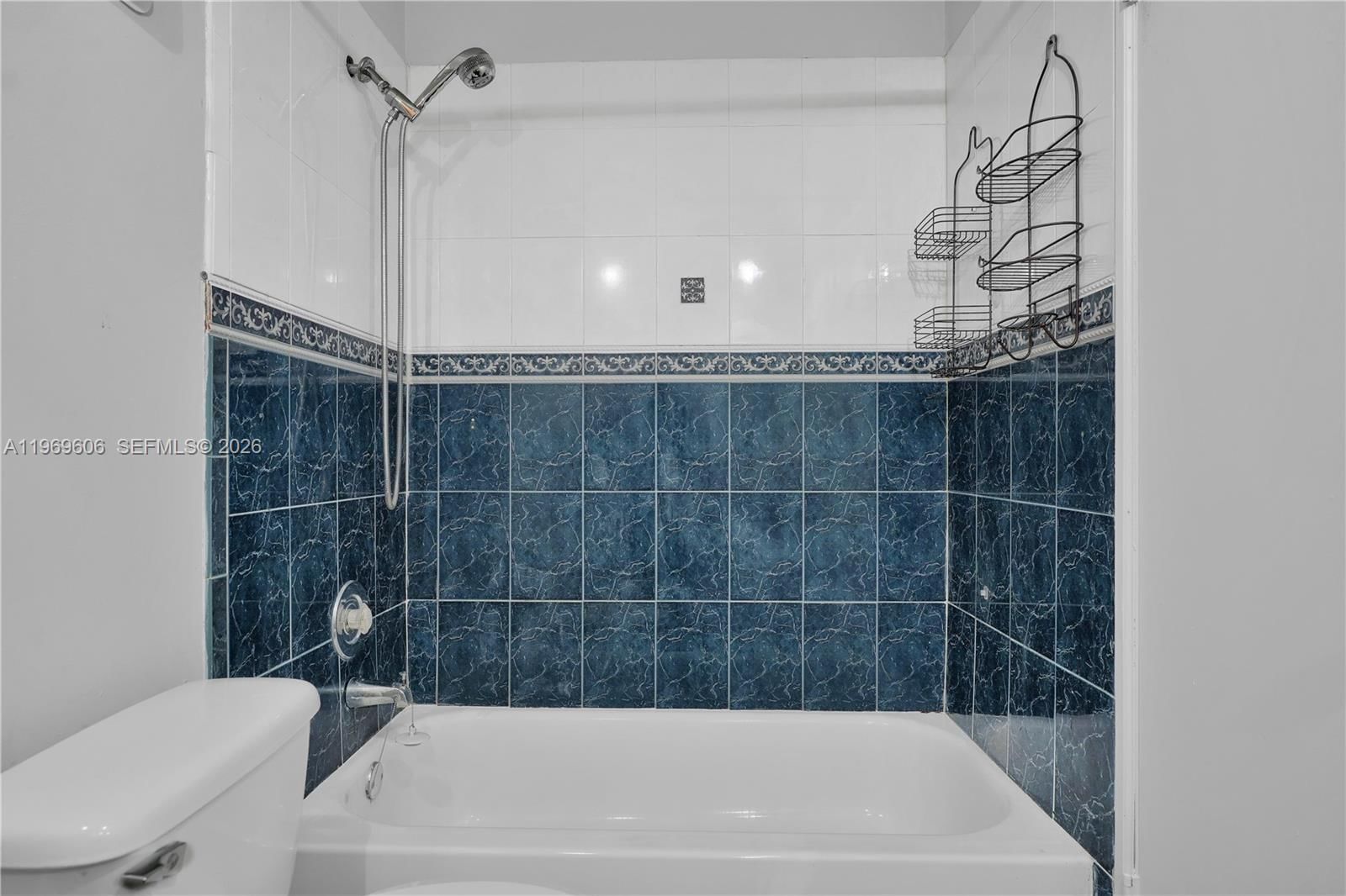 Real estate property located at 5550 Lakewood Cir S unit H, Broward, Lakewood On The Green Sec, Margate, FL