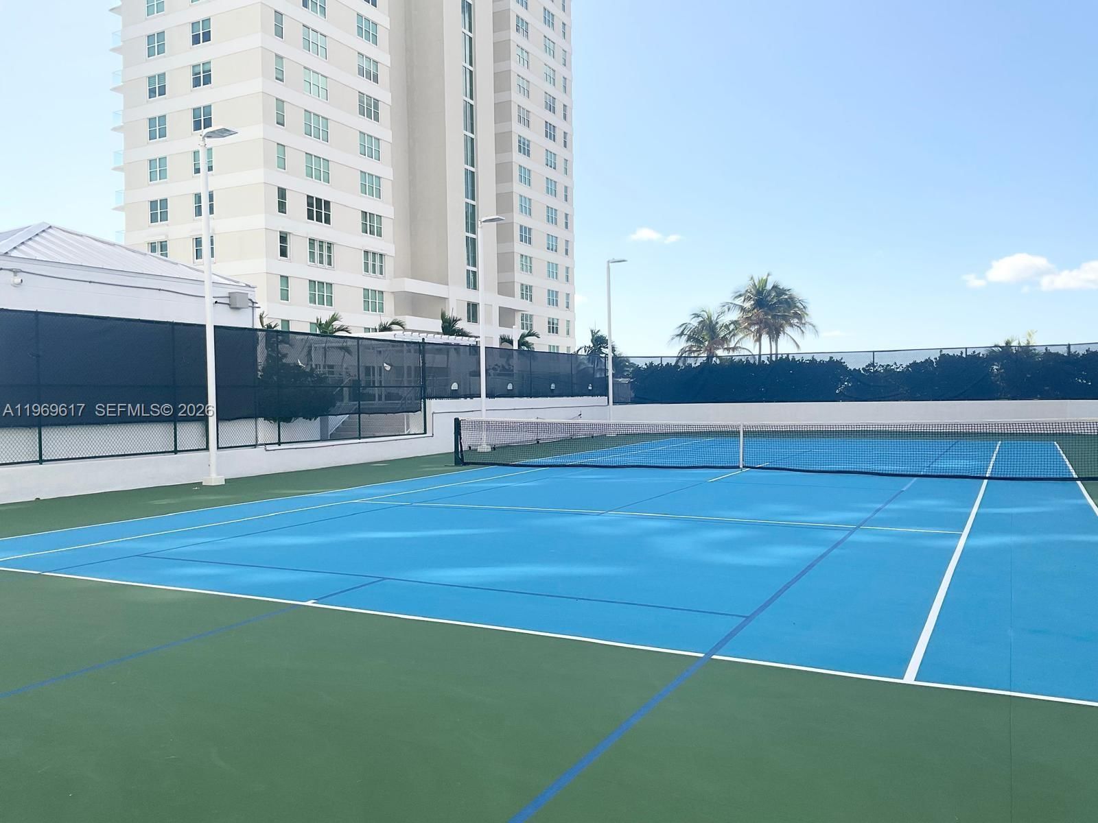 Real estate property located at 770 Claughton Island Dr #704, Miami-dade, Isola Condo, Miami, FL