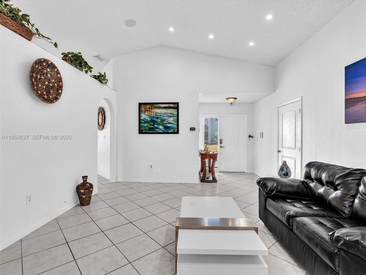 Real estate property located at 9166 168th Ct, Miami-dade, Forest Lakes Townhomes, Miami, FL