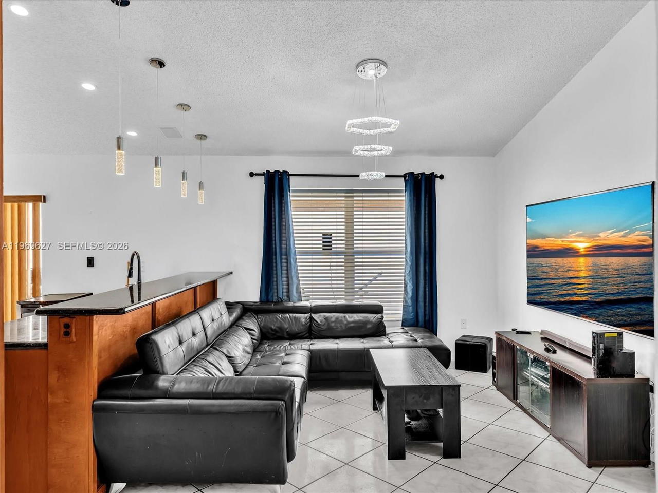 Real estate property located at 9166 168th Ct, Miami-dade, Forest Lakes Townhomes, Miami, FL