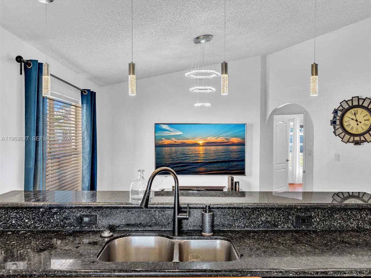 Real estate property located at 9166 168th Ct, Miami-dade, Forest Lakes Townhomes, Miami, FL