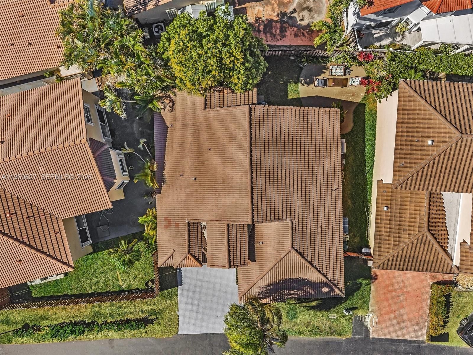 Real estate property located at 9166 168th Ct, Miami-dade, Forest Lakes Townhomes, Miami, FL