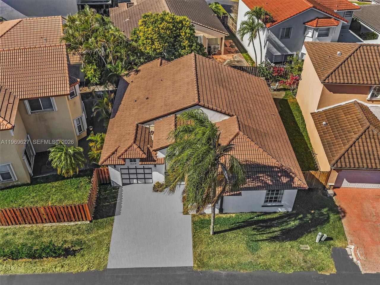 Real estate property located at 9166 168th Ct, Miami-dade, Forest Lakes Townhomes, Miami, FL