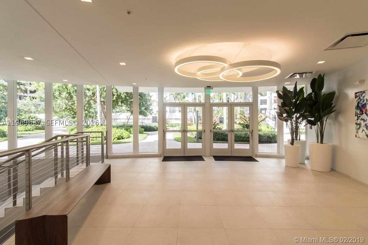 Real estate property located at 2500 PARKVIEW DR #2407, Broward, Olympus Condo, Hallandale Beach, FL