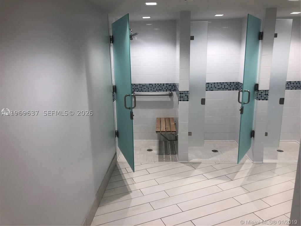 Real estate property located at 2500 PARKVIEW DR #2407, Broward, Olympus Condo, Hallandale Beach, FL