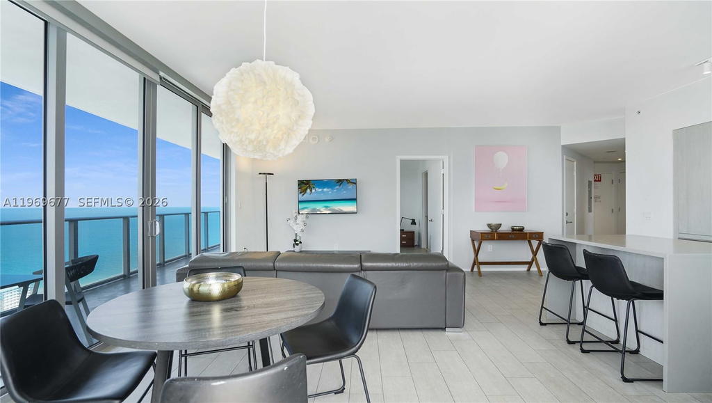 Real estate property located at 4010 Ocean Dr T4002, Broward, 4010 South Ocean Condo, Hollywood, FL