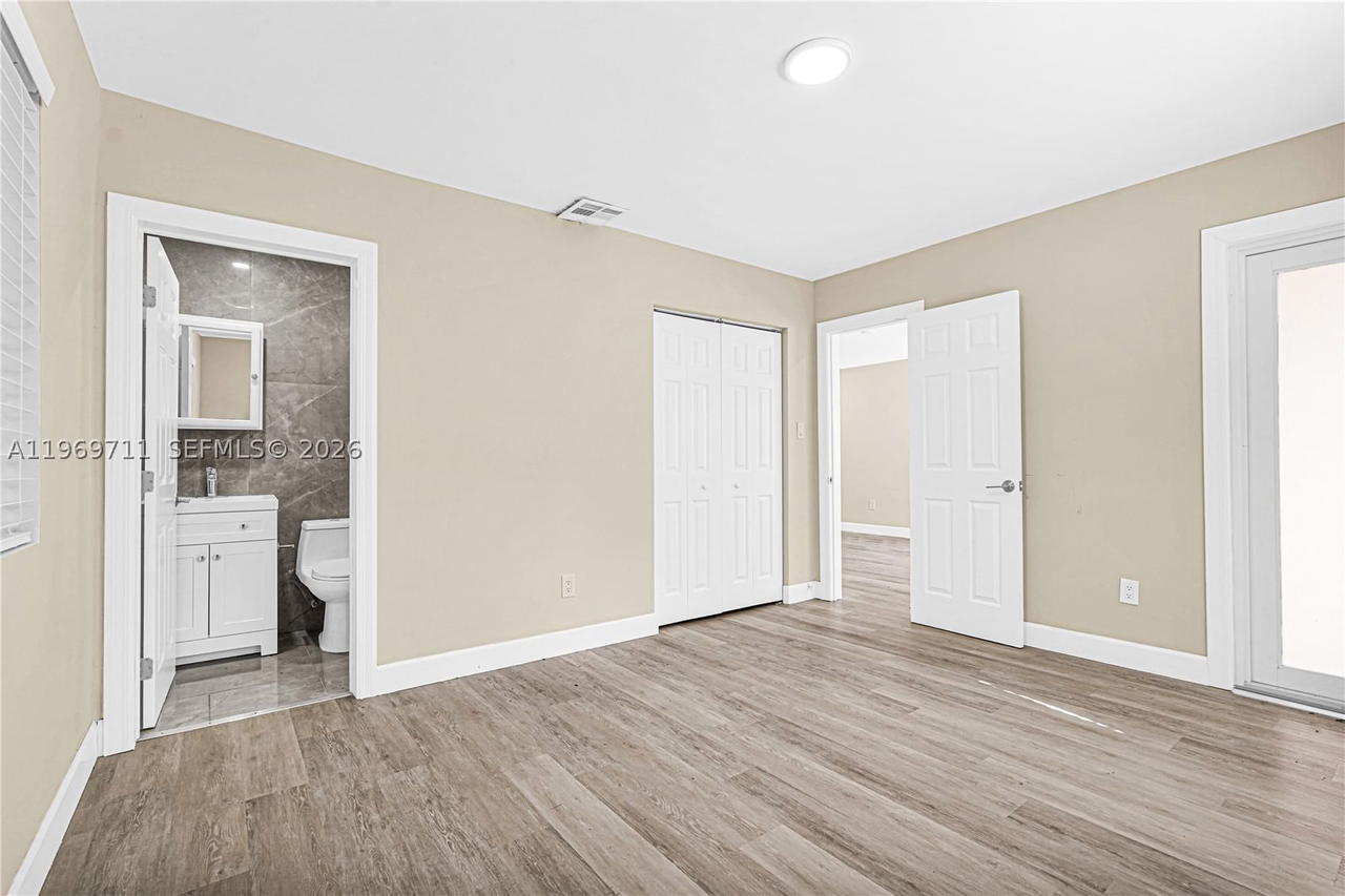 Real estate property located at 11919 8th av, Miami-dade, Griffings Biscayne Pk Est, Biscayne Park, FL