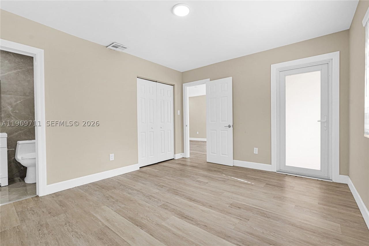 Real estate property located at 11919 8th av, Miami-dade, Griffings Biscayne Pk Est, Biscayne Park, FL