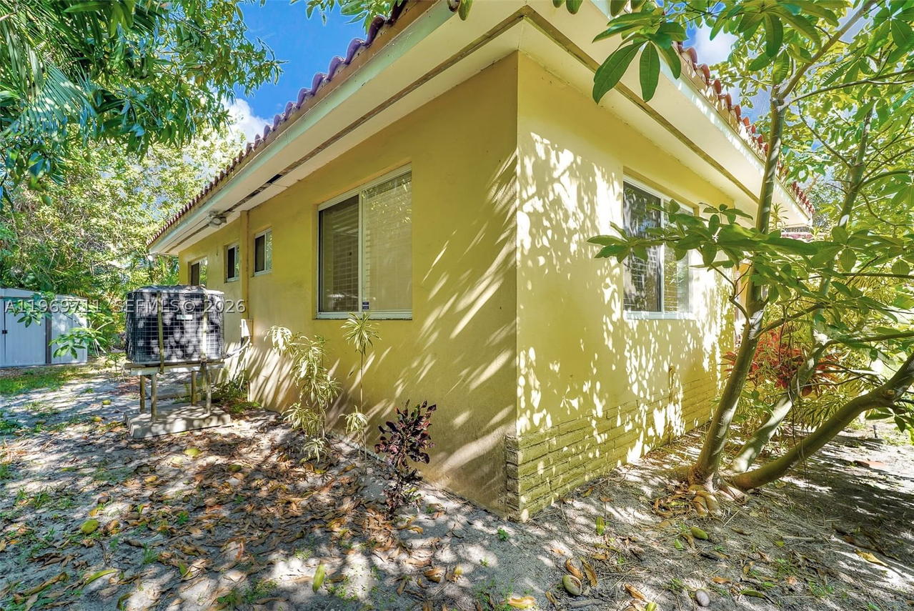 Real estate property located at 11919 8th av, Miami-dade, Griffings Biscayne Pk Est, Biscayne Park, FL
