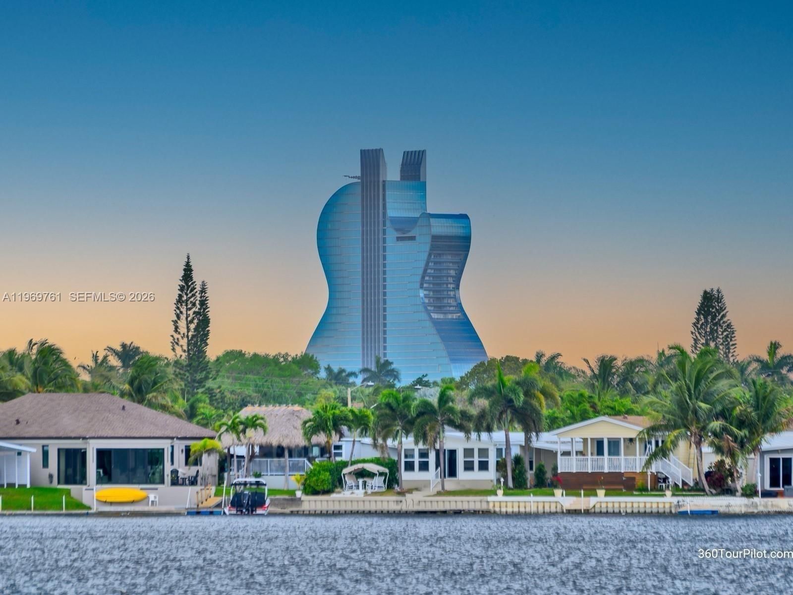 Real estate property located at 2605 Marina Dr, Broward, Ravenswood Estates & Mari, Dania Beach, FL