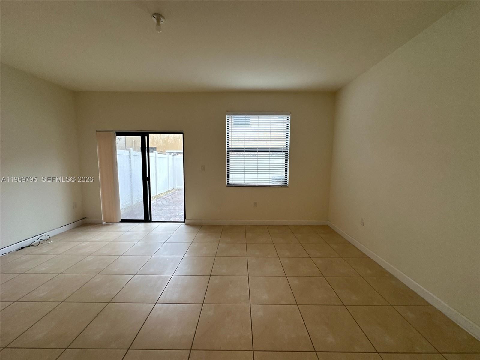 Real estate property located at 9374 32nd Ln, Miami-dade, Bonterra, Hialeah, FL