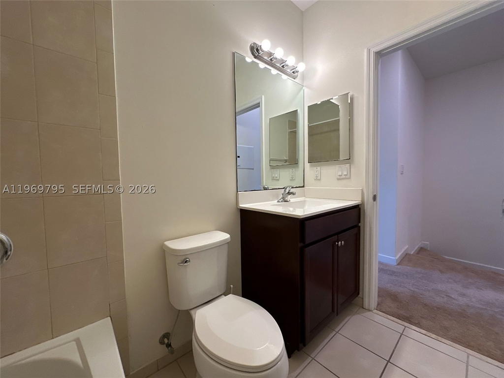 Real estate property located at 9374 32nd Ln, Miami-dade, Bonterra, Hialeah, FL