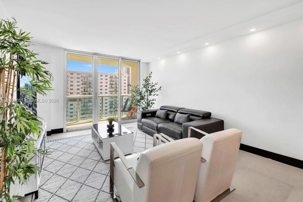 Real estate property located at 19380 Collins Ave #1212, Miami-dade, Oceanview Building B Cond, Sunny Isles Beach, FL