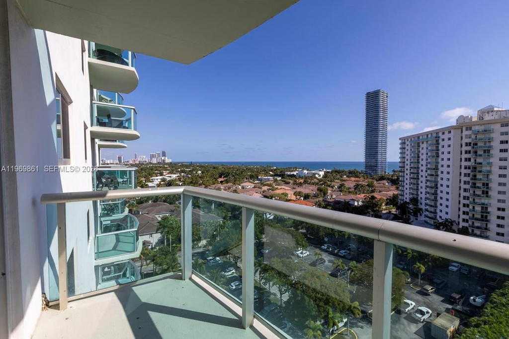 Real estate property located at 19380 Collins Ave #1212, Miami-dade, Oceanview Building B Cond, Sunny Isles Beach, FL