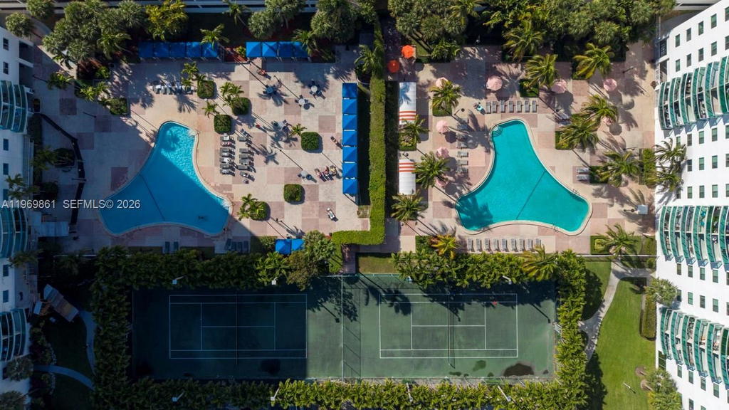 Real estate property located at 19380 Collins Ave #1212, Miami-dade, Oceanview Building B Cond, Sunny Isles Beach, FL