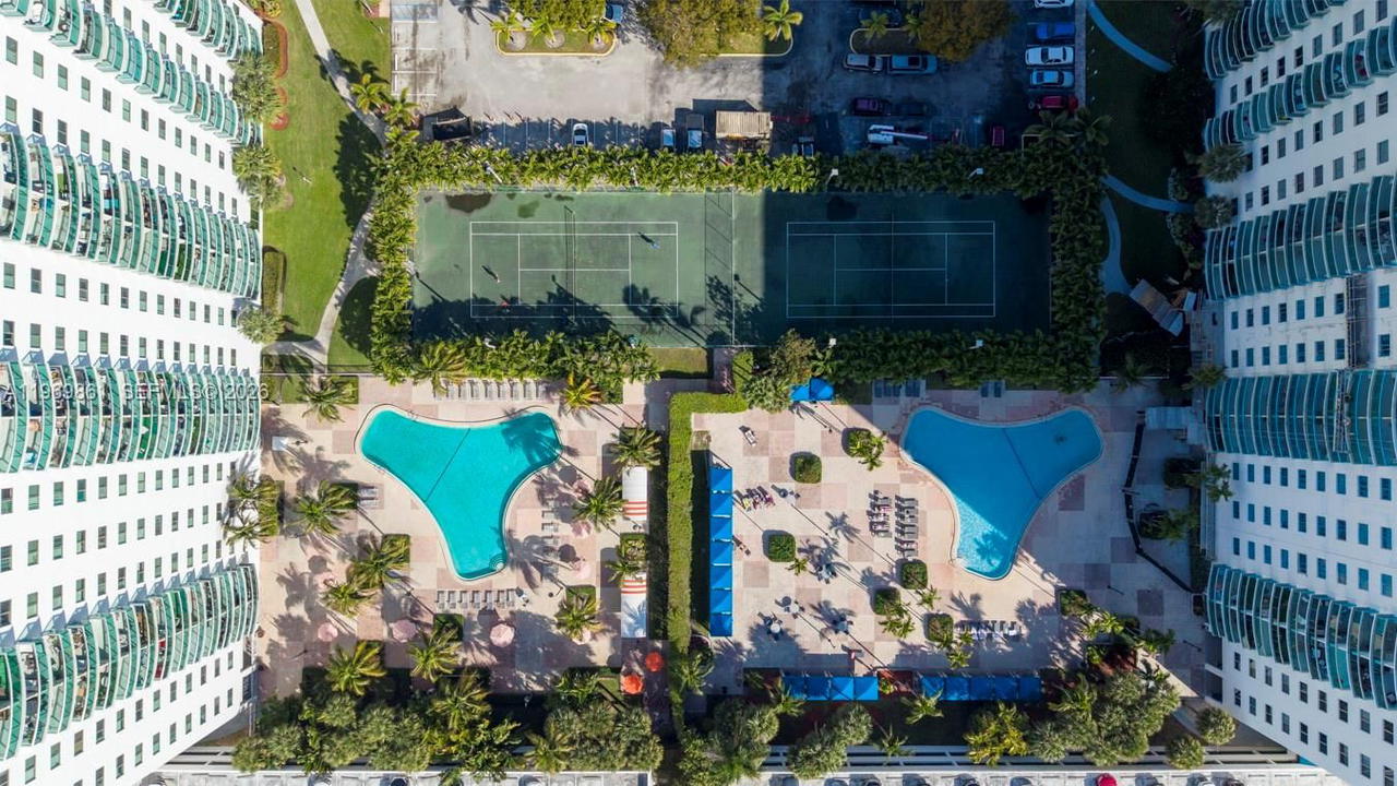 Real estate property located at 19380 Collins Ave #1212, Miami-dade, Oceanview Building B Cond, Sunny Isles Beach, FL