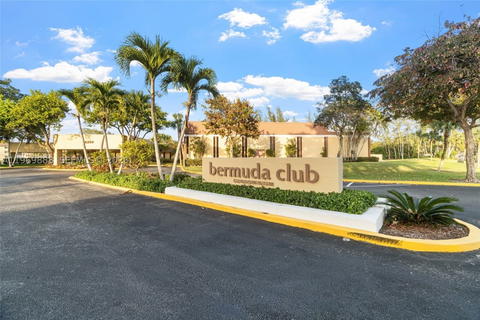 Real estate property located at 5851 62nd Ave #210, Broward, Bermuda Club Seven Condo, Tamarac, FL