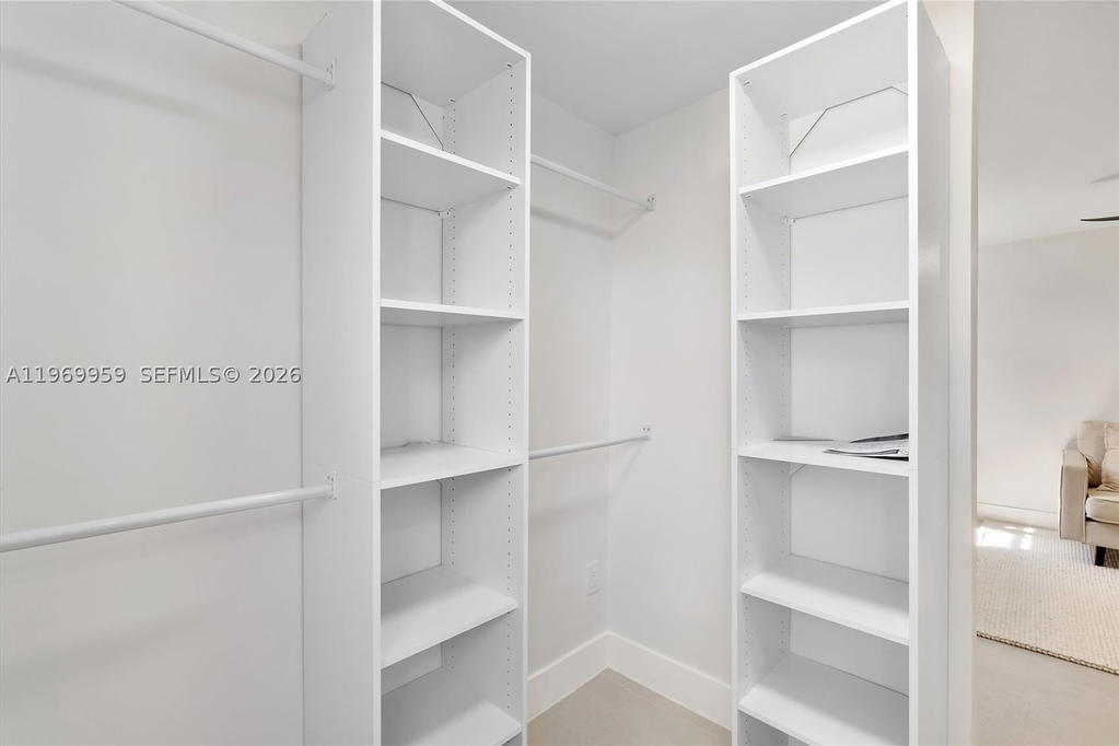 Real estate property located at 560 110th Ter, Miami-dade, Howmar Park 1st Addn, Miami, FL