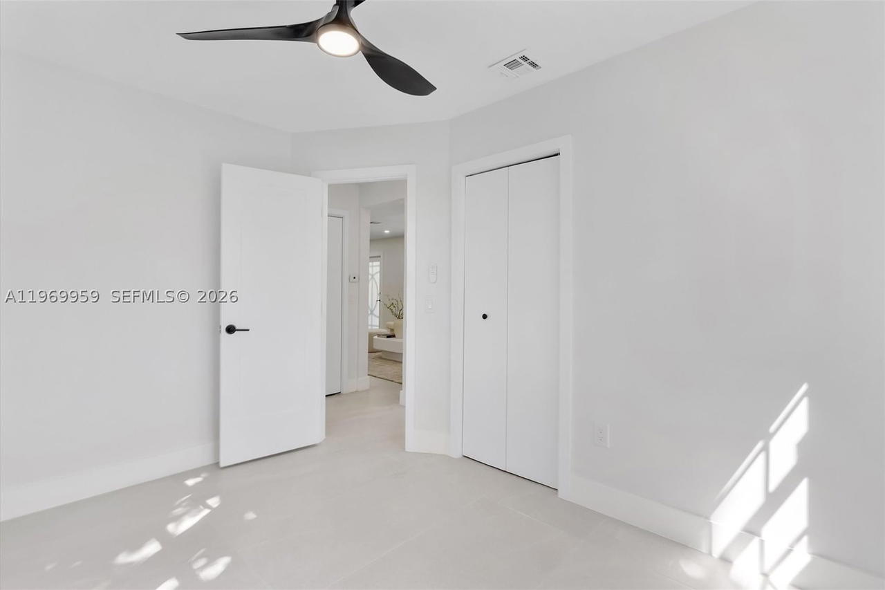 Real estate property located at 560 110th Ter, Miami-dade, Howmar Park 1st Addn, Miami, FL