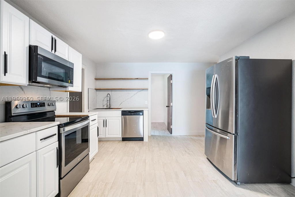 Real estate property located at 1523 38th St, Miami-dade, Allapattah View, Miami, FL
