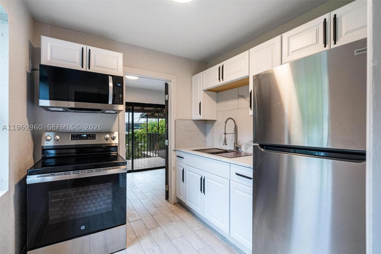 Real estate property located at 1523 38th St, Miami-dade, Allapattah View, Miami, FL