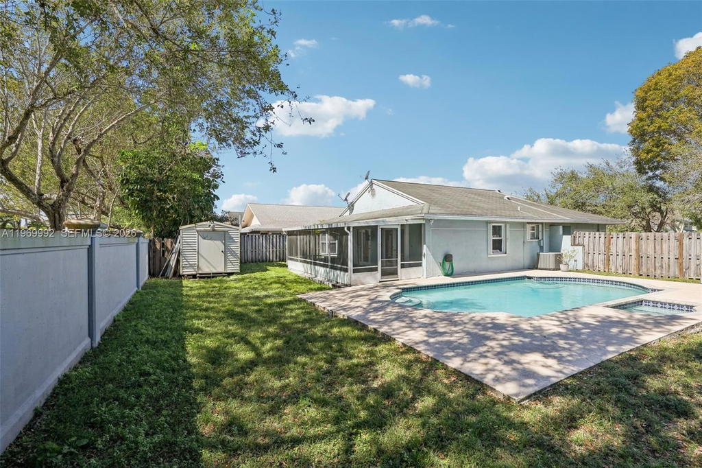 Real estate property located at 9700 59th St, Broward, Colony At Stirling, Cooper City, FL