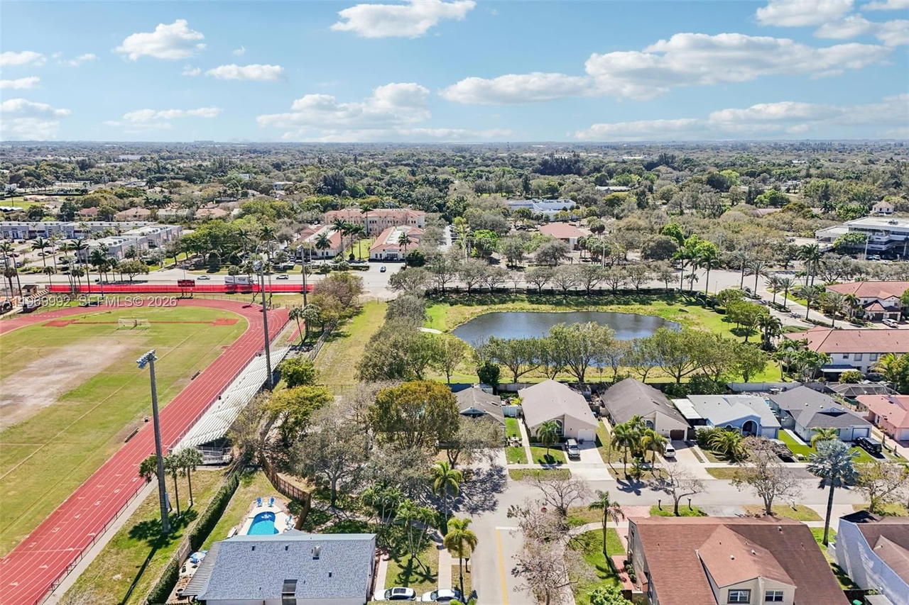 Real estate property located at 9700 59th St, Broward, Colony At Stirling, Cooper City, FL