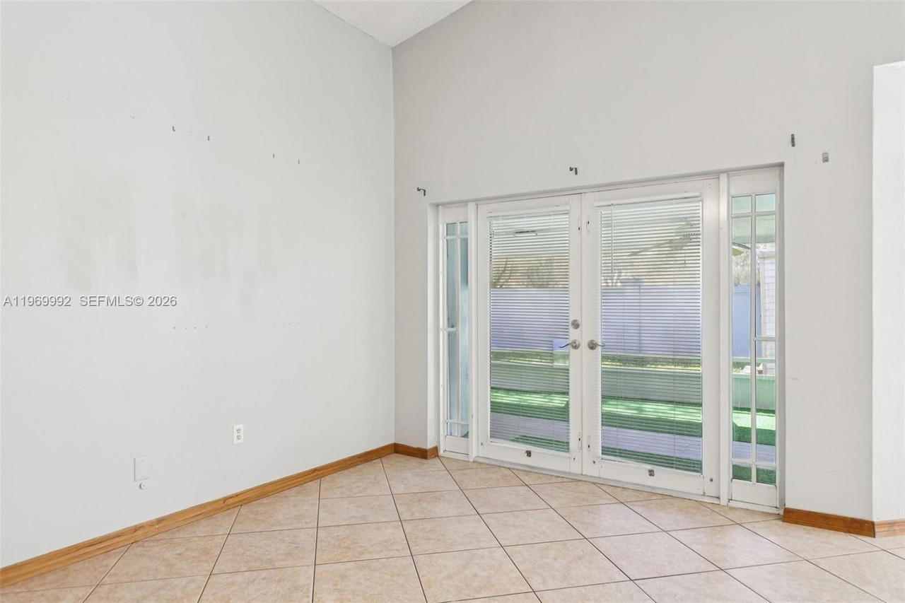 Real estate property located at 9700 59th St, Broward, Colony At Stirling, Cooper City, FL