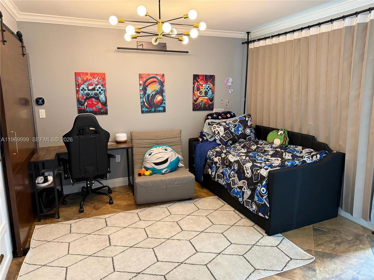 Real estate property located at 1345 West Ave #903, Miami-dade, Golden West Condo, Miami Beach, FL